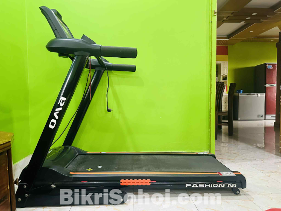 OMA Fashion N1 motorized Trademill